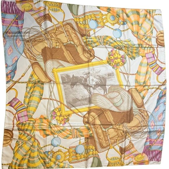 Gucci Square Silk Scarf with Logo floral & equestrian Designs Vintage 90 CM - Picture 1 of 10